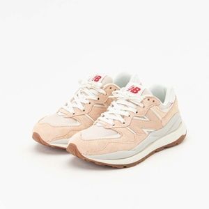 New Balance 5740 Sneakers
